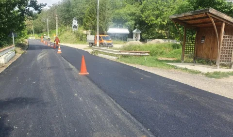 GALERIE FOTO: Reabilitarea completă a DN 2 N pe traseul Jitia – Dumbrăveni a ajuns la Chiojdeni (km 40 – 42)!
