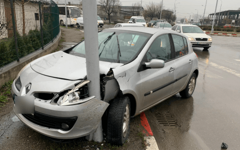 Accident pe centura Focșaniului, în sensul giratoriu de la SGA
