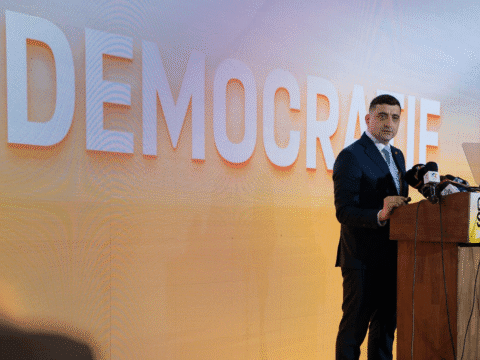 George Simion a câștigat alegerile și în Focșani, cu 33,94 % (11.772 de voturi), la mare distanță de Nicușor Dan (24,93 %) și Victor Ponta (18,25 %)