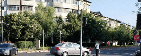 Acum. Accident în Focșani la intersecția străzilor Cuza Vodă – Mărășești