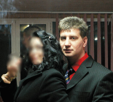 Radu Crăciun, patronul Cepter Company SRL Focșani, a murit la doar 48 de ani. „Am vorbit ieri cu el, totul era în regulă. A ajuns acasă și a căzut din picioare, murind pe loc”, mărturia unui prieten.