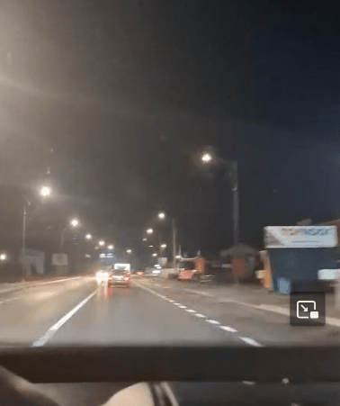 Video. „OZN” pe centura Focșaniului. Lămpile intermitente dau bătăi de cap șoferilor.