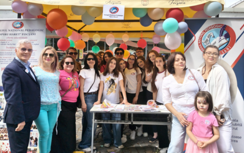 Colegiul Pedagogic Focșani și-a prezentat oferta educațională la Târgul Ofertelor Școlare organizat de Ziua Copilului